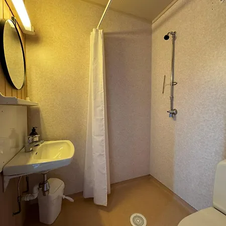 Skoghus Hostel *