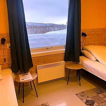 Skoghus 호스텔 Silsand